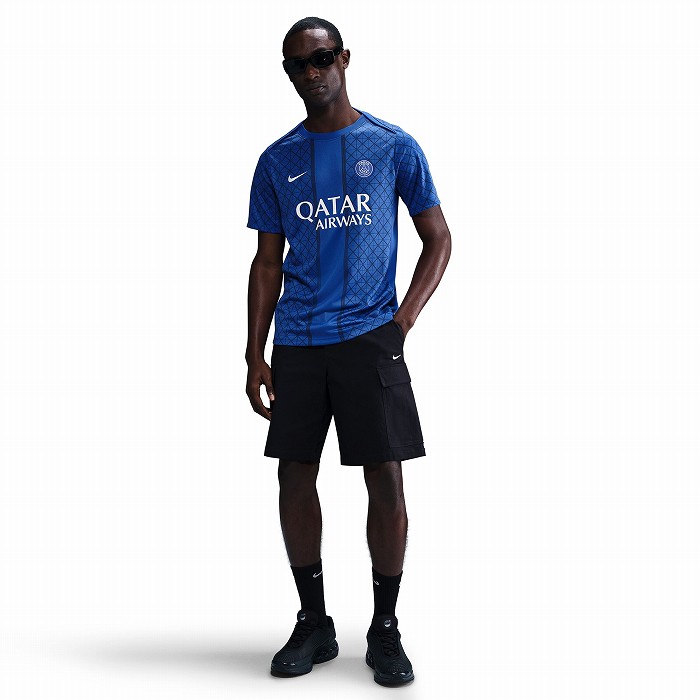 ナイキ　パリ・サンジェルマン トップス　Mサイズ NIKE（ナイキ） パリサンジェルマン プレマッチ ショートスリーブ