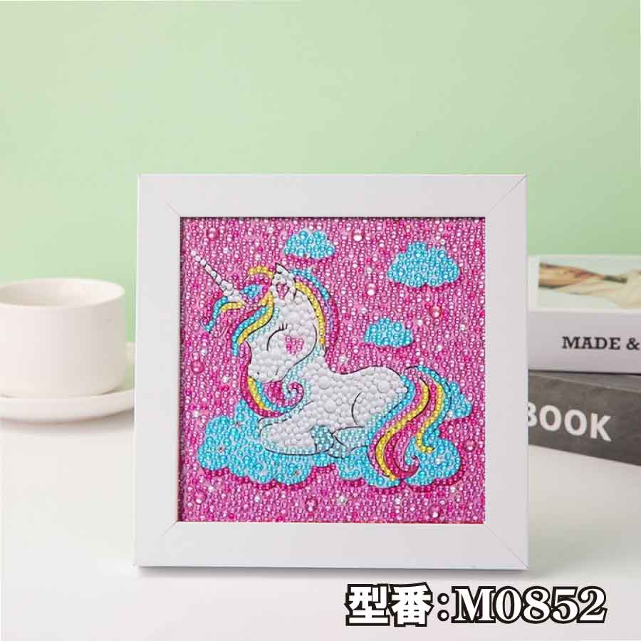 ダイヤモンドアート 子供用 ビーズ絵画キット キラキラ 専用額縁付き