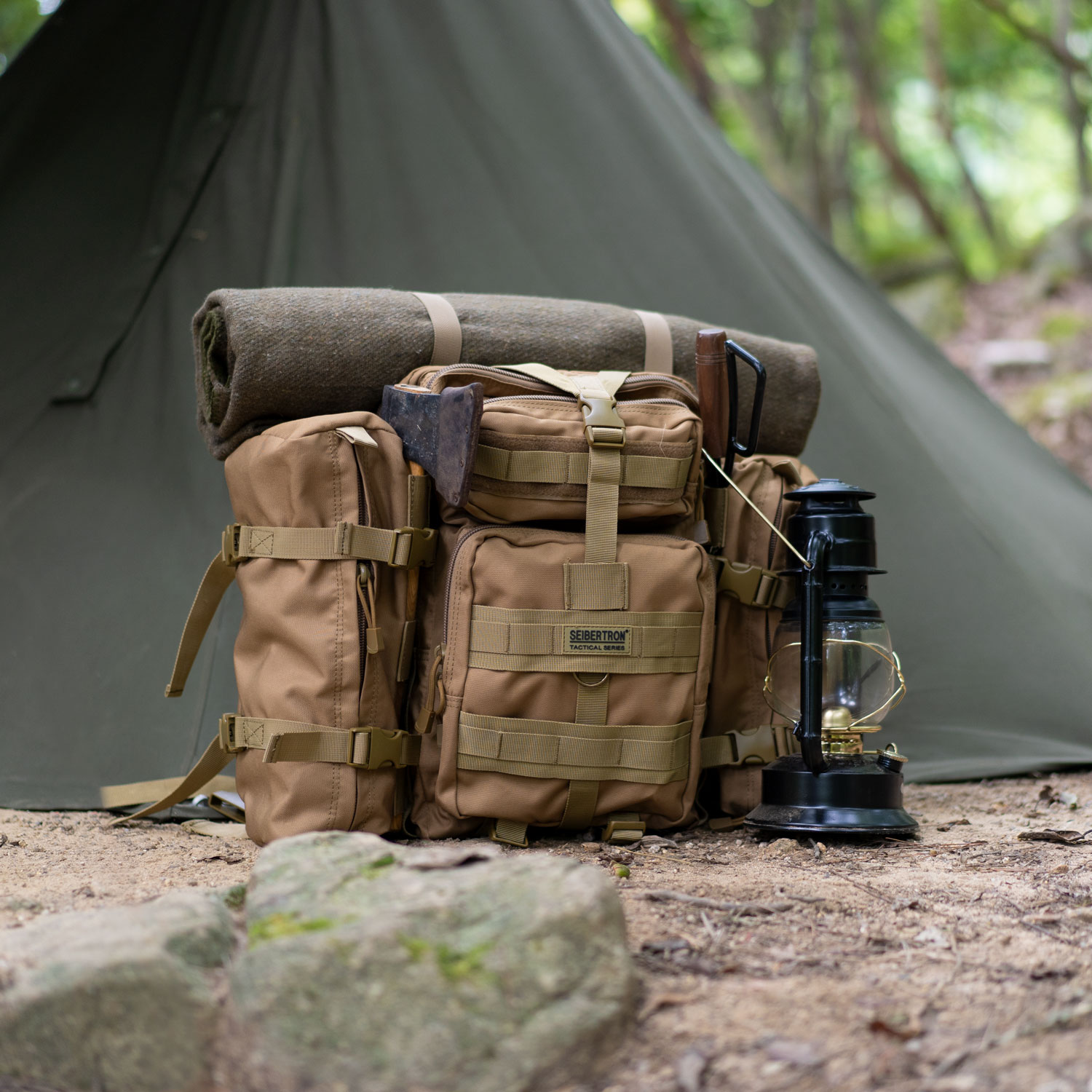 サイバトロン バックパック 3Pタクティカル MOLLE 防水 軽量