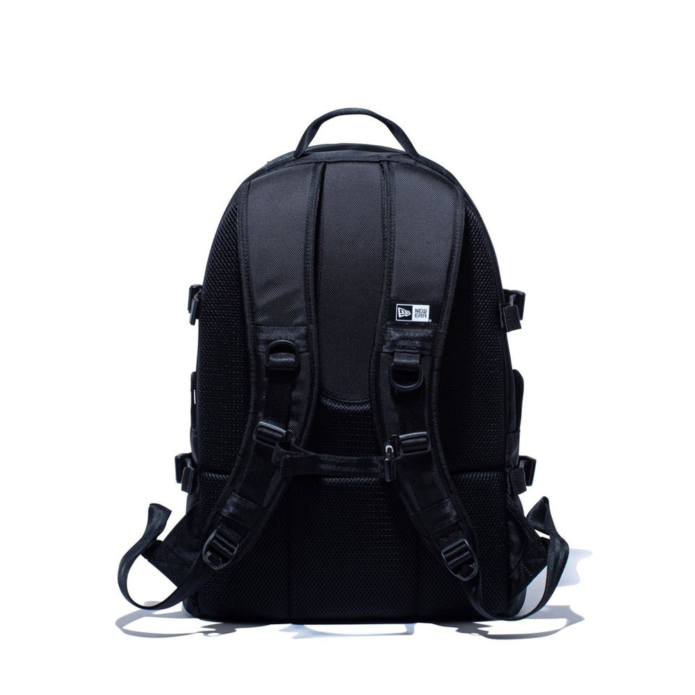 【新品同様】【Y's 】【New Era】CARRIER PACK 35L NEW ERA（ニューエラ） リュック NEW ERA 35L 通学 CARRIER PACK
