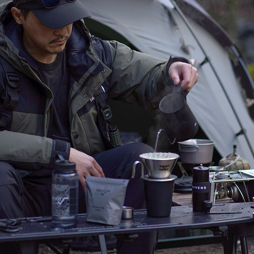ルート コー ROOT CO. グラビティ マグリール SQR. ライト マグネット内蔵型コードリールギアホルダー ROOT CO. GRAVITY MAG REEL SQR. LITE GMRSL-4436 | ROOT CO. | 19