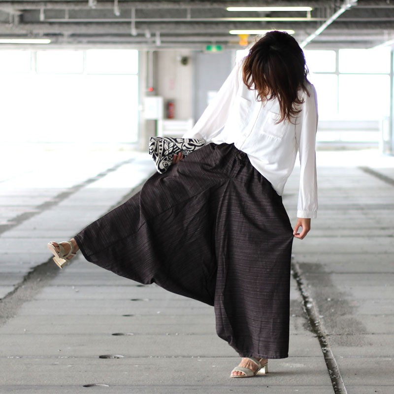 ワイドパンツ フリーサイズ ブラウンストライプ レディース 袴パンツ 全身