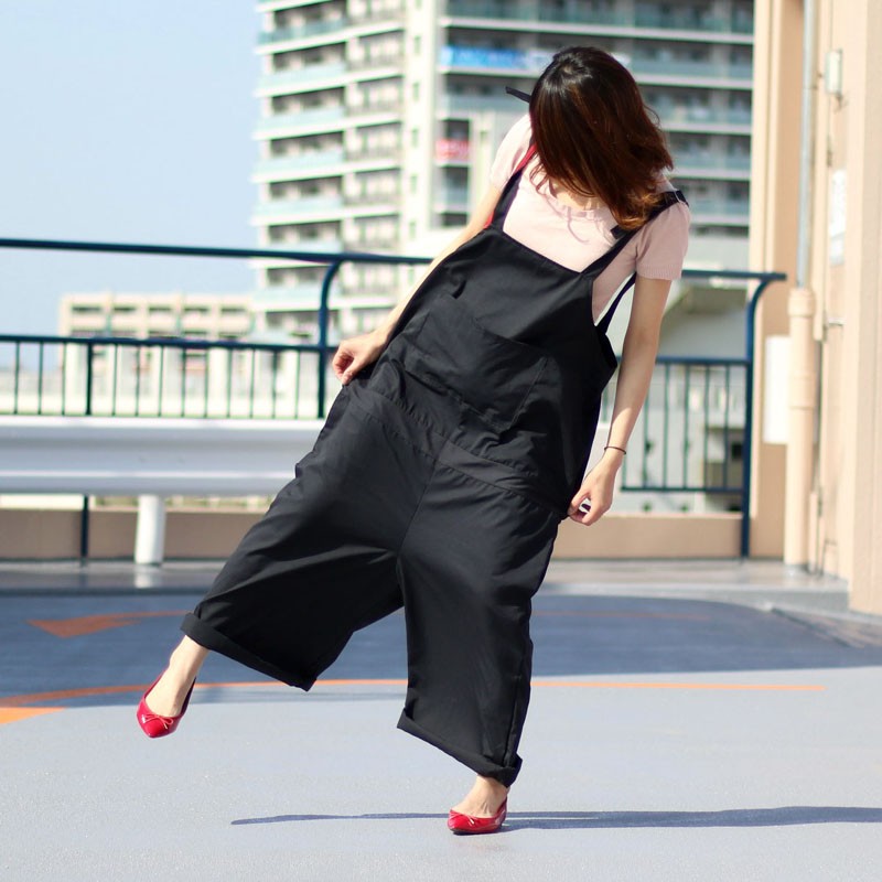 オーバーサイズ　サロペット　レディース　メンズ