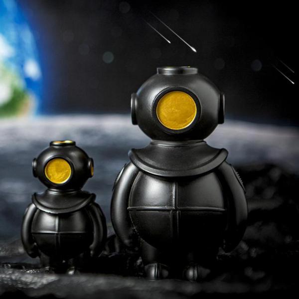 漫画レジンキッズおもちゃ宇宙飛行士フィギュア人形をテーマにしたパーティーの装飾男の子ギフト黒S