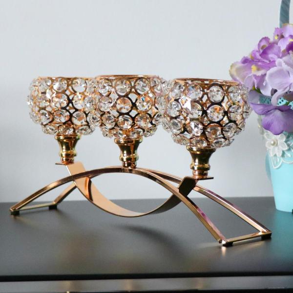 クリスタルキャンドルホルダー3本の腕燭台結婚式のテーブル飾りゴールデン