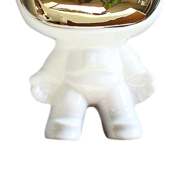 現代の宇宙飛行士の像は、テーブルの装飾を整えるための置物を作ります13x19.5cm