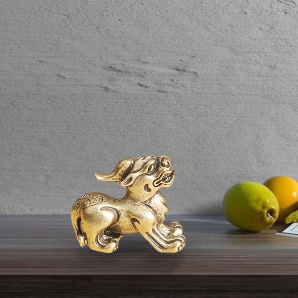 寝室の装飾のためのアンティーク真鍮麒麟像ミニチュア彫刻コレクション スタイル A