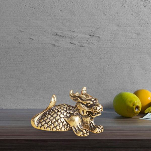 寝室の装飾のためのアンティーク真鍮麒麟像ミニチュア彫刻コレクション スタイル C