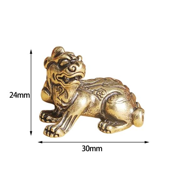 寝室の装飾のための骨董品の真鍮麒麟像ミニチュア彫刻収集品 : STK