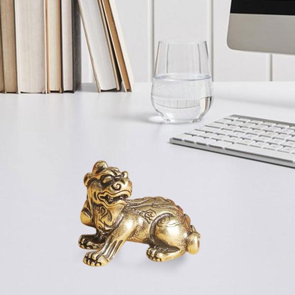 寝室の装飾のためのアンティーク真鍮麒麟像ミニチュア彫刻コレクション スタイル D