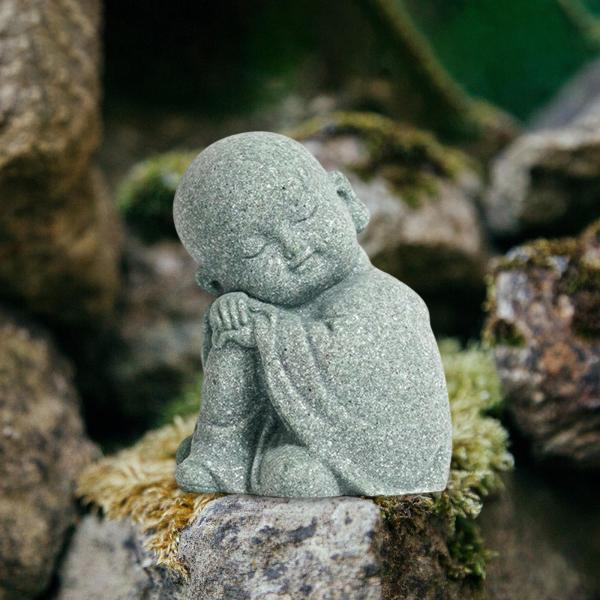 僧侶の置物 仏像 繊細な装飾 家の装飾 デスクトップの瞑想用