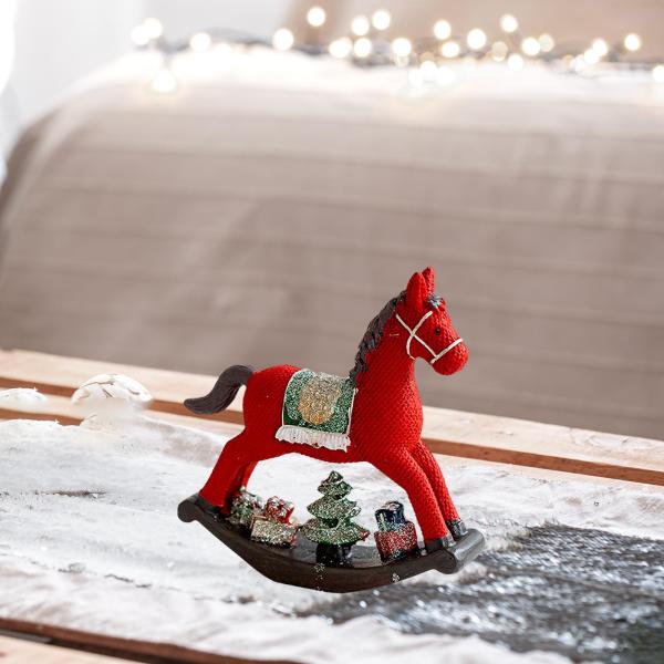 クリスマスの彫像 愛らしい工芸品 卓上飾り 自宅の棚 リビングルーム用 赤いロッキングホース