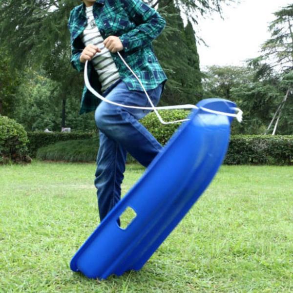 下り坂の若者のための屋外スノースレッドブースター快適なトボガンプラスチック