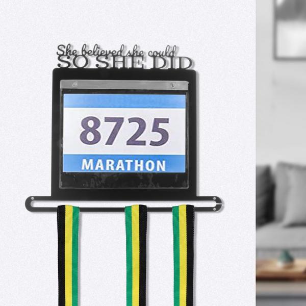 メダルハンガー シェルフ 表彰ホルダー レースメダル用メダルホルダー ランニングメダル SHE DID