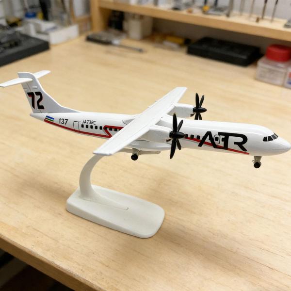 20cm 合金製 航空機模型 コレクション用 リアルなシミュレーション