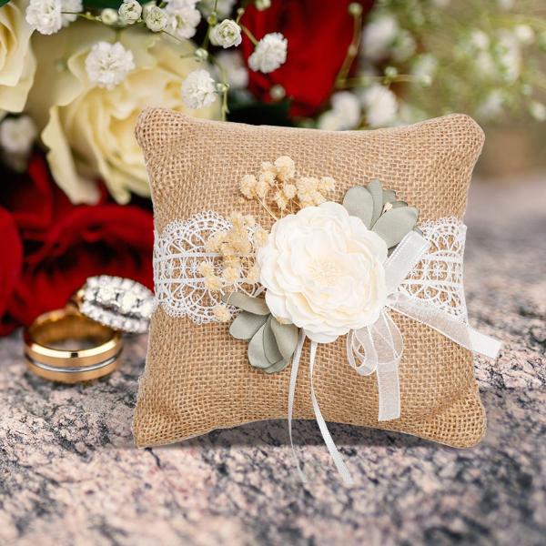 結婚指輪 クッション リング ベアラー 枕 パーティー用 お祝い用品 結婚式 ホワイト