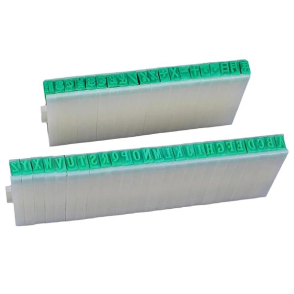 スクラップブッキング用品を作るDIYクラフトカードのアルファベットスタンプ文字記号と漢字スタンプセット