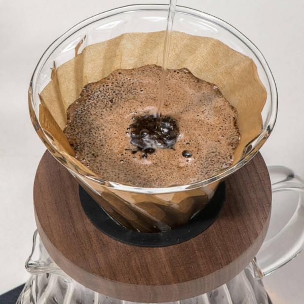 コーヒー器具 手動ドリップ セット コーヒードリッパー ガラスサーバー グースネックケトル 紙フィルター 可視抽出 木製バンド 共有しやすい 朝のルーチンに適用