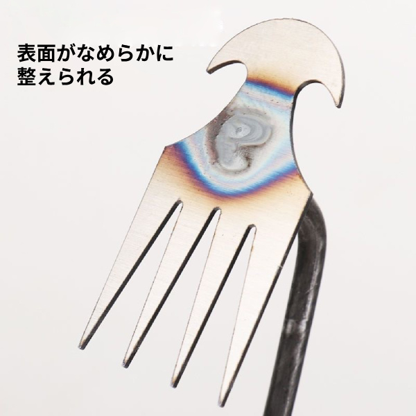 草抜き 除草機 手動除草機 鉄製 くわ 雑草抜き 片手鍬 草削鍬 菜園鍬 手動草抜き 4本鍬レーキ ガーデン 農機具 草抜き器具 除草工具 ガーデニング耕運機 30CM