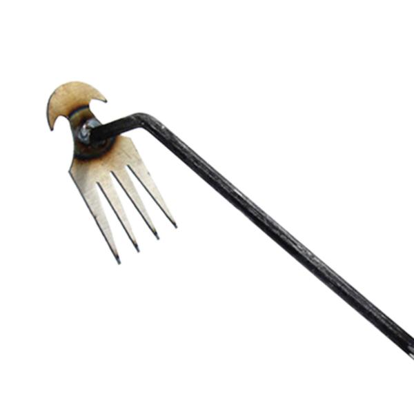園芸用除草工具草取り工具四歯鉄柄 27cm 草取り 道具 根こそぎ 草取り器 便利 草抜き くわ 芝生 庭 雑草抜き 道具 雑草取り器具 片手鍬 菜園鍬 草削鍬 園芸用