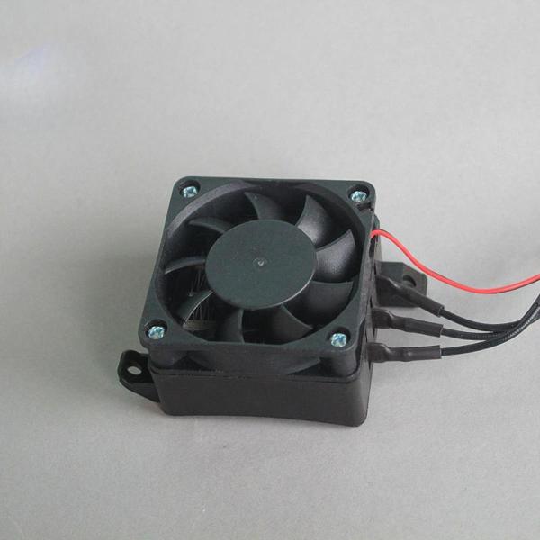PTC 電気スペースヒーター 電気ヒーターファン DC 12V 卓上小型ウォーマー PTC セラミック加熱電気ヒーター 屋内用