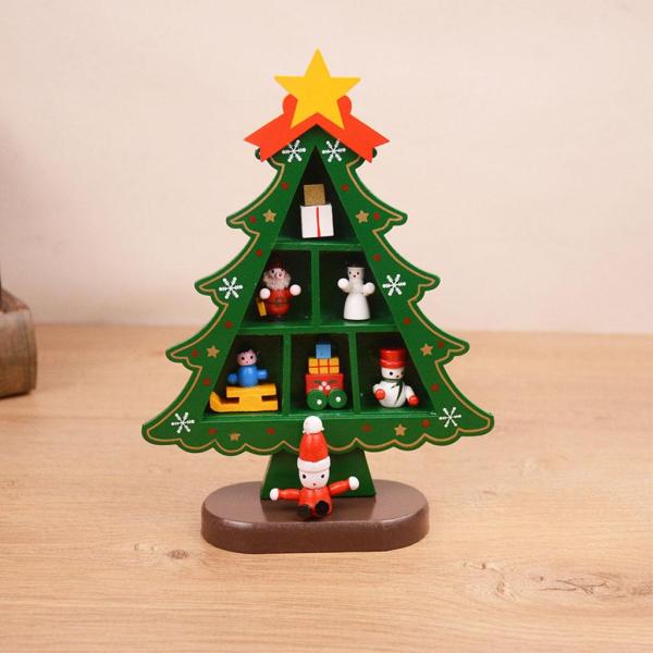 暖炉の子供のためのコンパートメント3Dウッドとクリスマスツリーの装飾小さな格子縞の緑