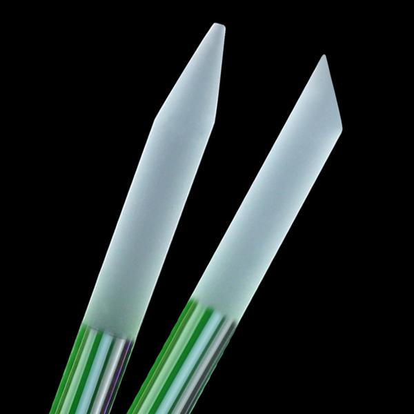 デュアル エンド ガラス キューティクル プッシャー マニキュア スティック ツール再利用可能なネイル サロン グリーン