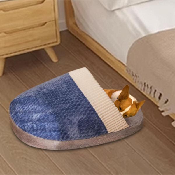 暖かいスリッパ 犬用ベッド 半密閉型 ペット 猫の巣 子猫用  プードル M ブルー