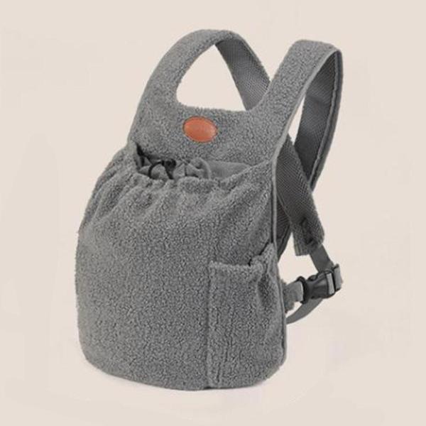 ペットキャリア バックパック トラベルバッグ ポータブル 調節可能 通気性 犬用チェストバッグ グレー