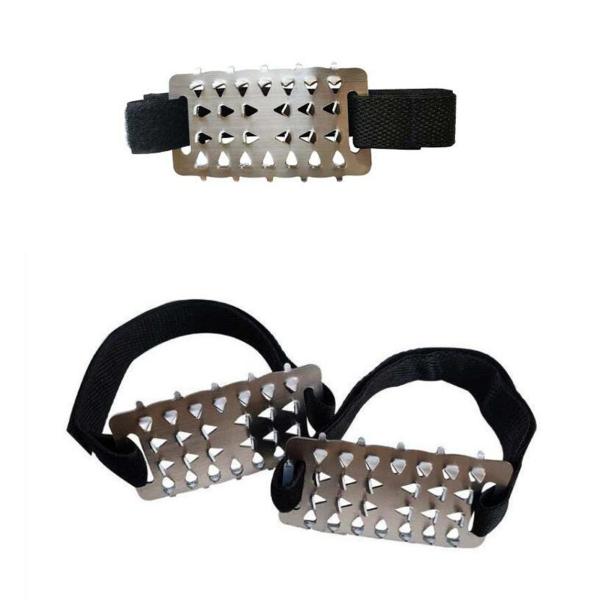 2個のアイススノーグリッパーアイゼンクリートノンスリップフットウェアスノーウォーキング