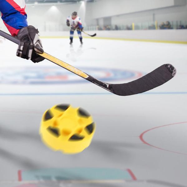 インライン ローラー ホッケー パック耐久性のある多機能アイス ホッケー パック装置黄色