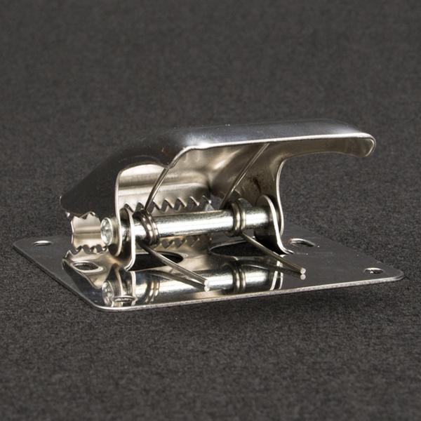 フィッシュテールクリップ 魚のクリーニングボードツール 効率的で丈夫なDIY深顎魚のクリーニングツール スケーリングテーブルフィッシュクランプ用