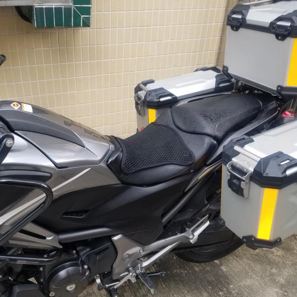 クールサンプルーフモーターサイクルシートクッション通気性クルーザー単層S