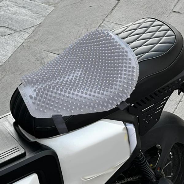 バイクシートクッションパッド シリコン製 衝撃吸収 耐衝撃アクセサリー 厚みのある通気 バイクサドルプロテクター