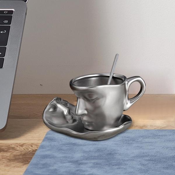 コーヒーカップ ソーサーとスプーン付き ティーカップ ラブキスマグ 260ml 抽象アート モダン ノベルティ カプチーノカップ キッチン オフィス用