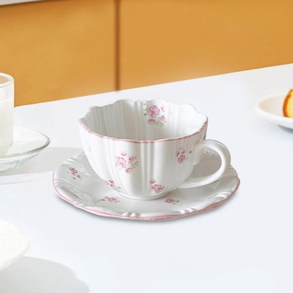 ティーカップとソーサー セラミック スタイリッシュ ユニーク 磁器 ティーカップセット コーヒーマグ 誕生日プレゼント  新築祝い パ
