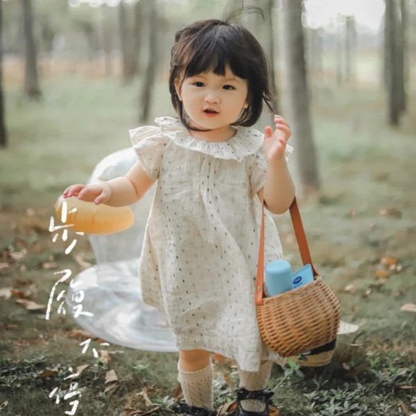 織花バスケット 籐織り 子供用のカバン収納バスケット かご 籐 エアバスケット ピクニック 籐バスケット 屋内屋外 装飾 パーティー 夏 旅行 写真 小物入れ