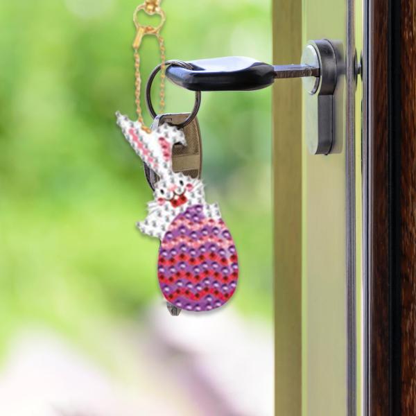 5個のダイヤモンド絵画キーホルダーイースターエッグモザイクメイキングキーリングペンダント5PCSイースターバニー