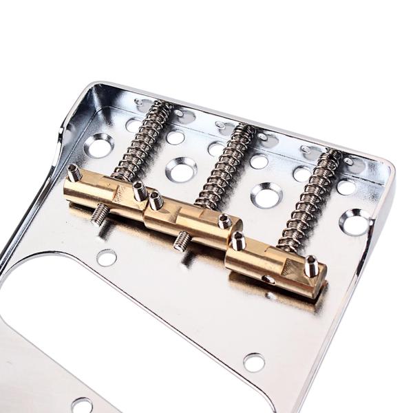 ブリッジにあるTLスタイルのギターとブラスサドルクロームエレリックギターの交換