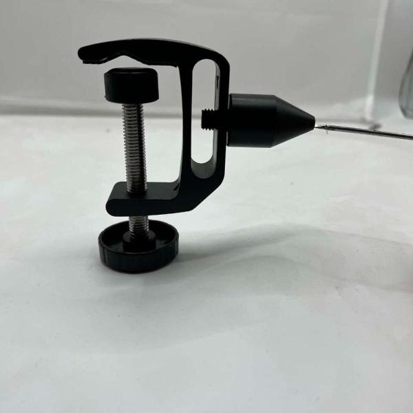 クラリネット収納ホルダー クラリネット固定クランプ 軽量 滑り止め 木管楽器アクセサリー トリミングと研磨用 クラリネット奏者
