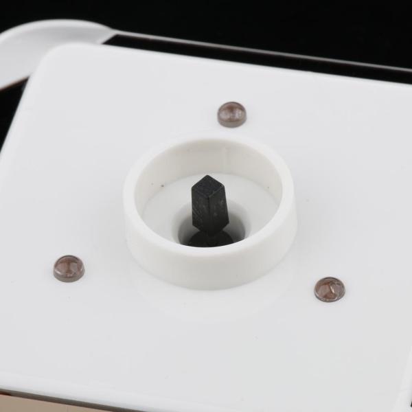 宝石類の白のためのledスタンドを回転させるソーラーターンテーブル回転ライト