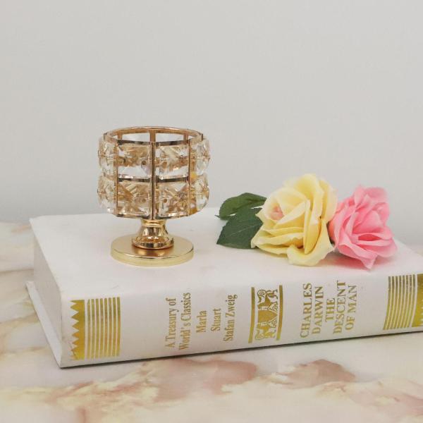 クリスタルティーライト奉納キャンドルホルダー燭台燭台の結婚式のテーブルセンターピースの家の装飾リビングダイニングルームバー新築祝い