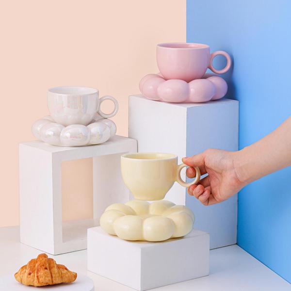 ハンドル付きコーヒーマグとコースターセット滑り止めセラミックシンプルな北欧の絶妙な食器洗い機ホームオフィスで洗えるフラワーティーを飲む