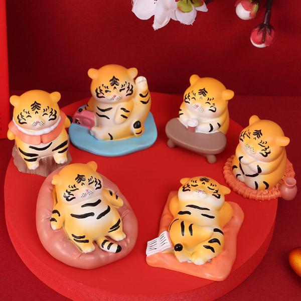 虎 置物 干支 インテリア 2022 新年 かわいい とら 飾り 装飾 お正月 車載飾り 工芸品