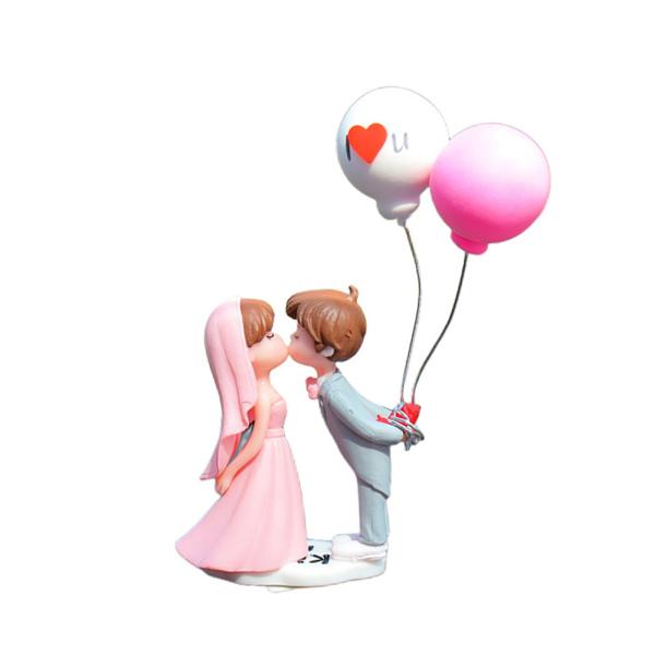 かわいい車の装飾、素敵なカップルの車の装飾、かわいい漫画のカップルのアクションフィギュア、置物バルーンオーナメント自動車インテリアダッシュボ