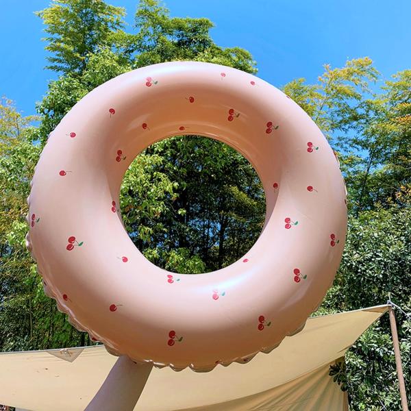 インフレータブルプールフロート スイムチューブ 水の楽しいおもちゃ 浮遊パーティーおもちゃ バスタブ 水泳リング インフレータブルチューブ 