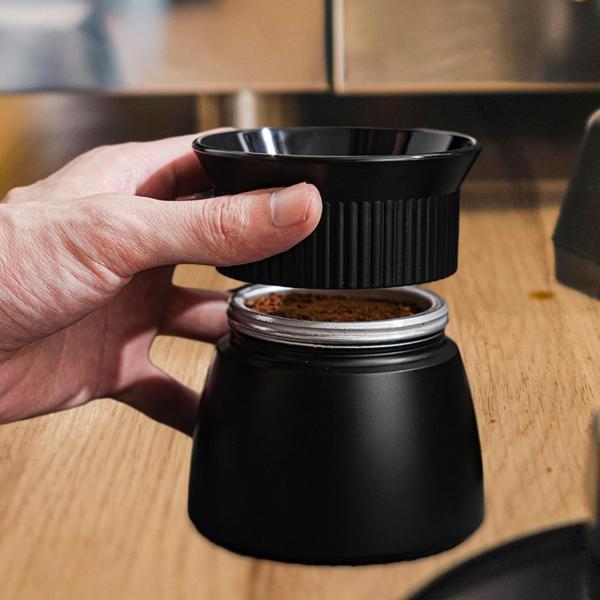 コーヒーポットタンパーロータリーパウダー投与リング、イタリアのコーヒーメーカー投与リング
