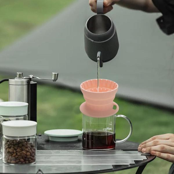 折りたたみ可能 コーヒードリッパー フィルターコーン 再利用可能 耐久性のあるアクセサリー コーヒーフィルターホルダー 家庭用 旅行 ハイキング用