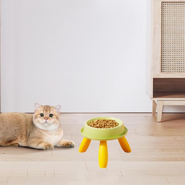 屋内猫用の飼育スタンド、キャットフード、ウォーターボウルノンスリップスナックコンテナウォーターとフィーダー付きの猫ボウル