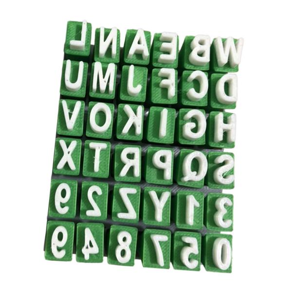 数字とアルファベットスタンプスタンピングキットカードの作成スクラップブッキング用品ハッピープランナー教室の報酬スタンパーシールセット